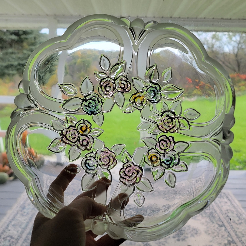 Beautiful Glass Floral Etching Fruitbowl